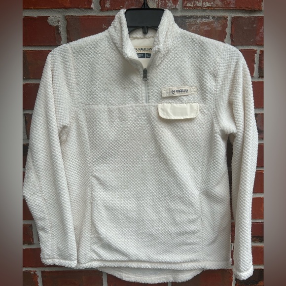 Magellan Outdoors Women’s Classic Fit 1/4 Zip Fleece Small Sweater Pullover B3 - Picture 2 of 7